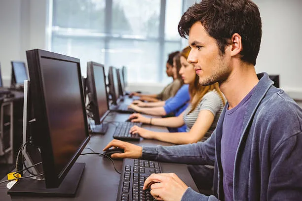 Escolas de cursos de informática
